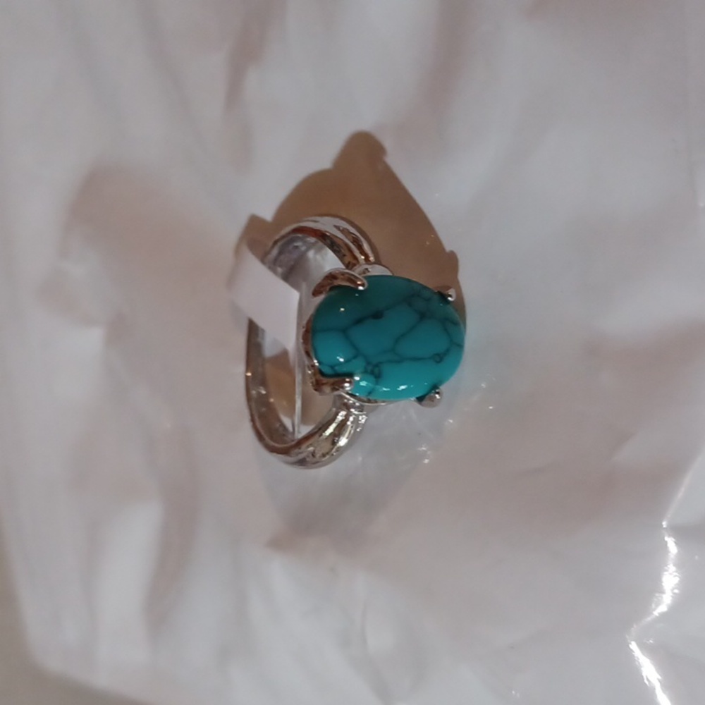 New silver aqua ring